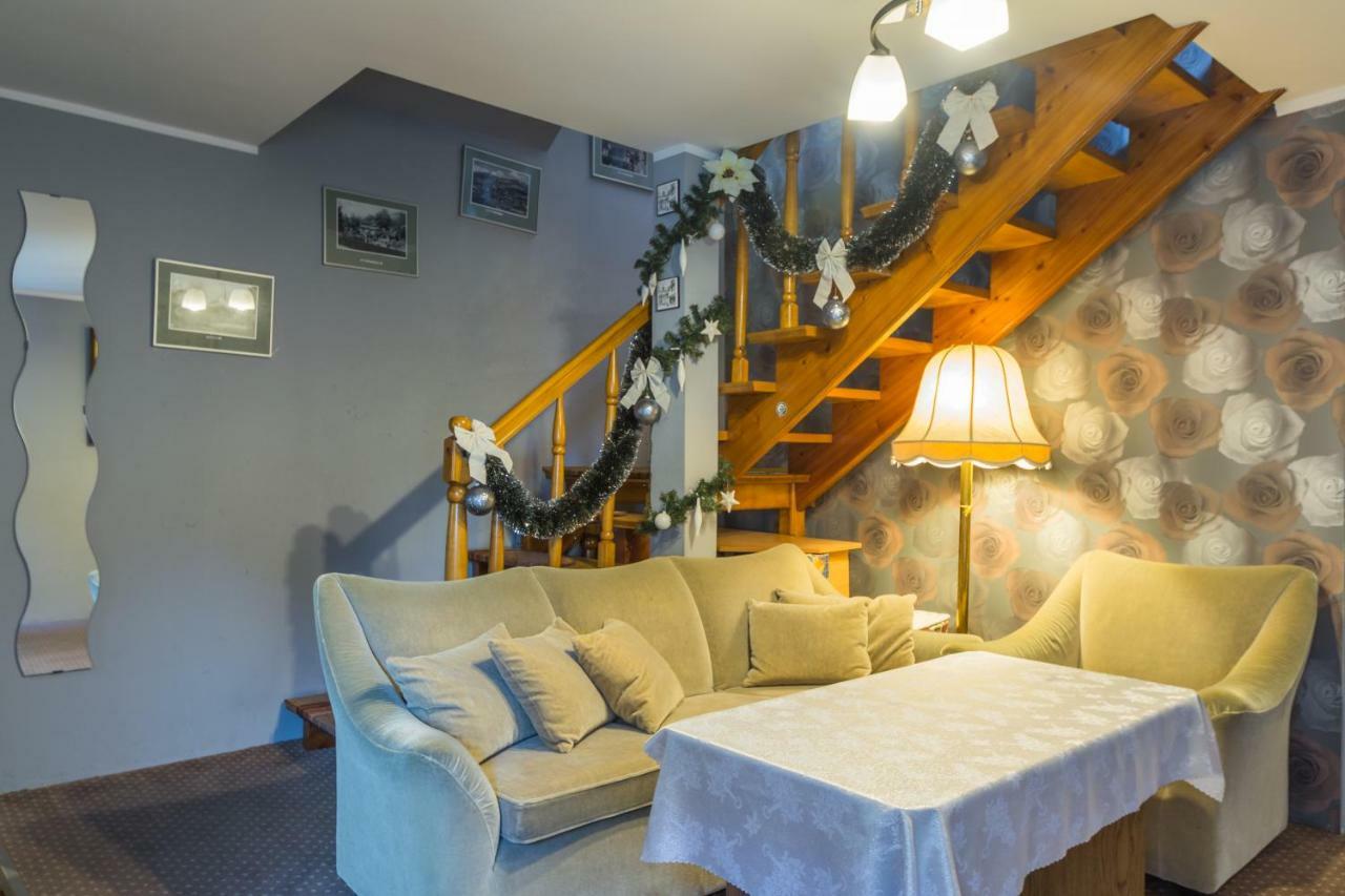 Appartamento Dom "Pod Gorkami" Szczawnica Esterno foto